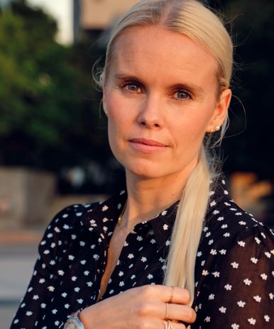 Ugebladet Søndag: Julie Reumert